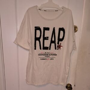 La go go | White Graphic Short Sleeve Tee